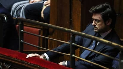 'കൂടുതൽ മദ്യപിക്കാതിരുന്നാൽ ബലാത്സം​ഗം ഒഴിവാക്കാം'; ഇറ്റാലിയൻ പ്രധാനമന്ത്രിയുടെ പങ്കാളിയുടെ പരാമർശം, വൻവിവാദം