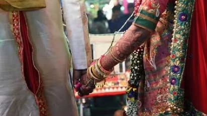 ಪತ್ನಿಗಾಗಿ ಗಡಿ ದಾಟಿ ಬಂದು ಹೈದರಾಬಾದ್ನಲ್ಲಿ ಅಕ್ರಮವಾಗಿ ನೆಲೆಸಿದ್ದ ಪಾಕ್ ವ್ಯಕ್ತಿ!