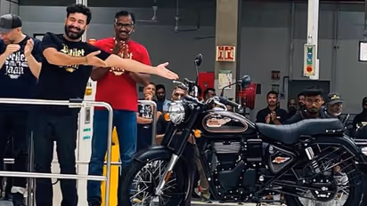 2023 Royal Enfield Bullet 350 finally breaks cover! Check out price, engine & more