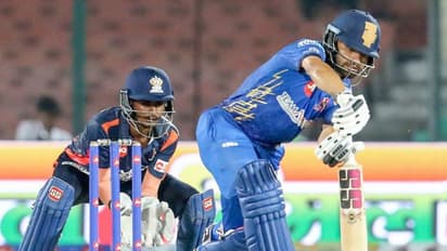 Rinku Singh: ஹாட்ரிக் சிக்ஸர் அடித்து சூப்பர் ஓவர் ஹீரோவான ரிங்கு சிங்!