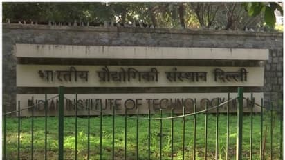 ദില്ലി ഐഐടിയിലെ ദളിത് വിദ്യാർത്ഥിയുടെ ആത്മഹത്യ; ആവശ്യങ്ങൾ അം​ഗീകരിക്കാമെന്ന ഉറപ്പുമായി ഡയറക്ടർ 