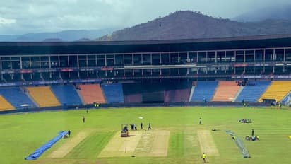 ഇന്ത്യ-പാക് പോരില് മഴ കളിക്കുമോ? നിര്ണായക കാലാവസ്ഥ വിവരങ്ങള് പുറത്തുവിട്ട് വസിം അക്രം