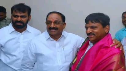 తుమ్మల నివాసానికి పొంగులేటి.. కాంగ్రెస్లోని రావాలని ఆహ్వానం.. పొంగులేటి తన శ్రేయోభిలాషి అన్న తుమ్మల..