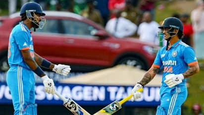 IND vs PAK:இஷான் கிஷான், ஹர்திக் பாண்டியா நிதான ஆட்டம்; கடைசில கை கொடுத்த பும்ரா; இந்தியா 266 ரன்கள் குவிப்பு!