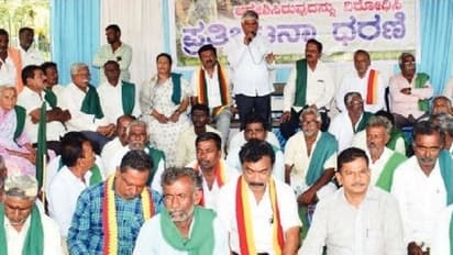 ಕಾವೇರಿ ಹೋರಾಟಕ್ಕೆ ಧುಮುಕದ ಕನ್ನಡ ಚಿತ್ರರಂಗ: ರೈತರ ಆಕ್ರೋಶ