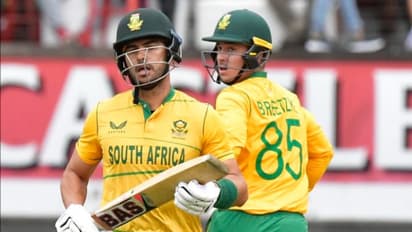 മാര്ക്രവും ഹെന്ഡ്രിക്സും തുടങ്ങി! ഫെറൈരയുടെ വെടിക്കെട്ട്; ഓസീസിനെതിരെ ദക്ഷിണാഫ്രിക്കയ്ക്ക മികച്ച സ്കോര്