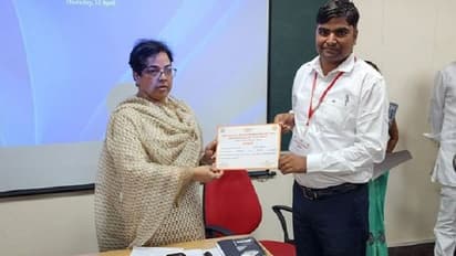 This software developer from Noida is making his village digitalized by setting up libraries and free internet