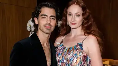 Joe Jonas shares THIS sexy photo with Sophie Turner to end divorce rumours