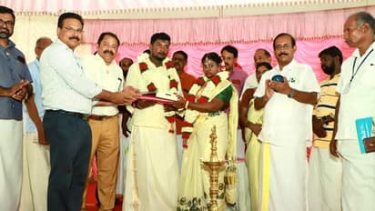 ചെലവ് മാത്രമല്ല, എല്ലാം നൽകി; മാരാംകോട്  ദുർഗ- ഭദ്രകാളി ക്ഷേത്രത്തിൽ അഭയയുടെ 'കൈപിടിച്ചേൽപിച്ചത്' ലയൺസ് ക്ലബ്