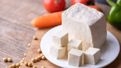 Tofu vs Paneer: Which one is the better choice for weight loss?