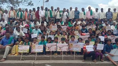 Mandya: Children protest against govt, urge to save water of the ancestors