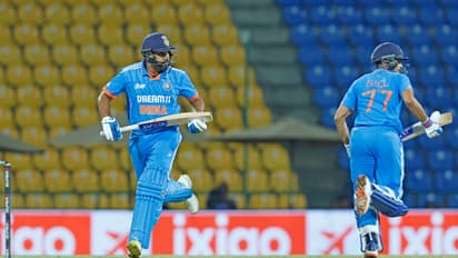 வான வேடிக்கை காட்டிய ரோகித் சர்மா, சுப்மன் கில்: இந்தியா வெற்றி பெற்று சூப்பர் 4 சுற்றுக்கு முன்னேற்றம்!