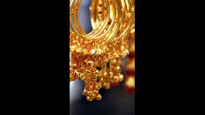 Gold Rate Today: സ്വർണാഭരണ പ്രേമികൾക്ക് ആശ്വാസം; സ്വർണ വിപണിയിൽ ഇന്ന് വില ഇടിഞ്ഞു.