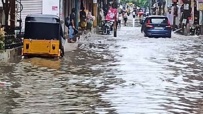 ఐటీ వాళ్లు వర్క్ ఫ్రమ్ హోమ్... ఆ ఉద్యోగులు ఇలా చేయండి..: భారీ వర్షాలతో పోలీసుల సూచన