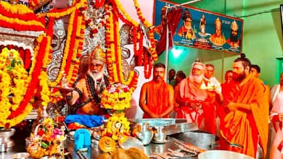 ಅಧಿಕಾರದ ಅಂತಸ್ತು ಬೆಳೆದಂತೆ ನೀತಿಯ ಅಂತಸ್ತು ಬೆಳೆಯಬೇಕು: ರಂಭಾಪುರಿ ಶ್ರೀ