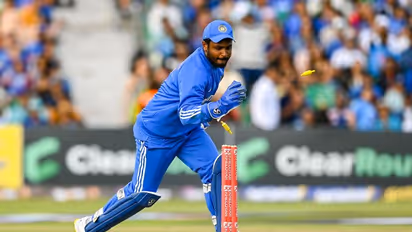 KL Rahul: கேஎல் ராகுல் வருகை, வீட்டிற்கு அனுப்பி வைக்கப்பட்ட சஞ்சு சாம்சன்!