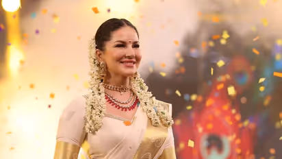 పెళ్ళికి ముందు మోసం చేశాడు.. మాజీ ప్రియుడి గురించి సన్నీ లియోన్ షాకింగ్ కామెంట్స్