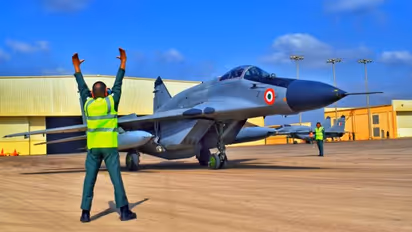 IAF tests its operational preparedness at borders with 'Trishul'