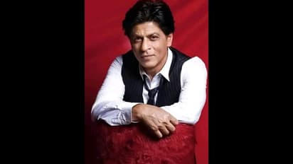 ಮೊಬೈಲ್ ನಂಬರ್ ಕೊಟ್ಟು, ಕಾಲ್ ಮಾಡೋ ಟೈಮೂ ಹೇಳಿದ ಶಾರುಖ್! ಫ್ಯಾನ್ಸ್ ಫುಲ್ ಖುಷ್