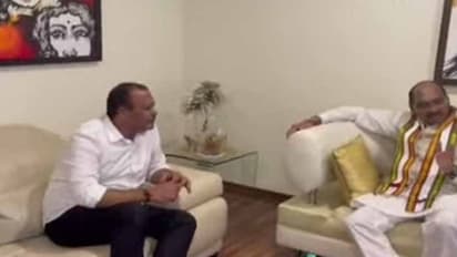 అసంతృప్తితో కోమటిరెడ్డి వెంకట్ రెడ్డి: బుజ్జగిస్తున్న పార్టీ నేతలు