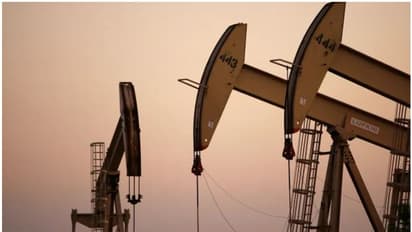  നീണ്ട ഇടവേളക്ക് ശേഷം ഒപെക് പ്ലസ് രാജ്യങ്ങൾ എണ്ണ ഉൽപ്പാദനം കൂട്ടുന്നു; പ്രതിദിനം നാല് ലക്ഷത്തിലധികം ബാരൽ  