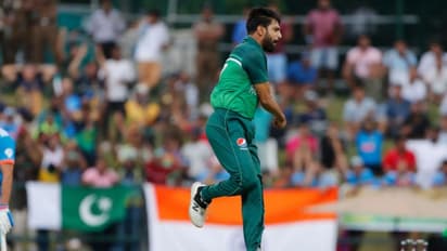 ഏഷ്യാ കപ്പ്: ബംഗ്ലാ കടുവകളെ എറിഞ്ഞു വീഴ്ത്തി പേസര്മാർ, പാക്കിസ്ഥാന് 194 റണ്സ് വിജയലക്ഷ്യം