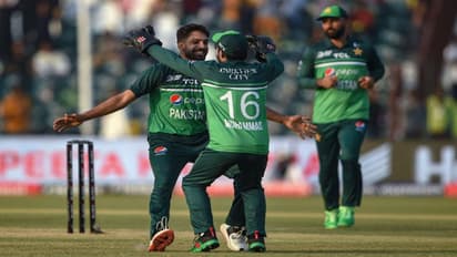 Pakistan vs Bangladesh: வங்கதேசத்திற்கு பயத்தை காட்டிய பாகிஸ்தான் ஹீரோஸ்: 193 ரன்களுக்கு ஆல் அவுட்!