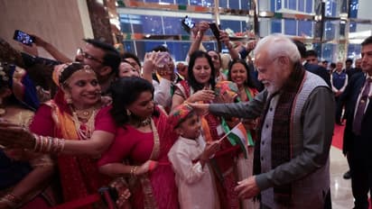 ASEAN Summit: PM Modi thanks Indonesia President Joko Widodo and people for welcome (WATCH)