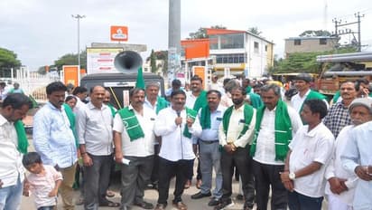 ಚಿಕ್ಕಮಗಳೂರು: ಮಳಲೂರು ಏತ ನೀರಾವರಿ ಯೋಜನೆಗೆ ಆಗ್ರಹಿಸಿ ಪ್ರತಿಭಟನೆ, ಜನಪ್ರತಿನಿಧಿಗಳ ವಿರುದ್ಧ ಆಕ್ರೋಶ