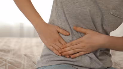 Health Tips: അപ്പെന്‍ഡിസൈറ്റിസ്; ഈ ലക്ഷണങ്ങള്‍ ശ്രദ്ധിക്കാതെ പോകരുത്...