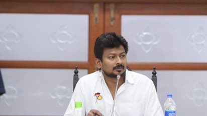 விளையாட்டு துறையில் வருடத்திற்கு 100 பதக்கங்கள்; அதிகாரிகளுக்கு உதயநிதி கொடுத்த அசைன்மெண்ட்