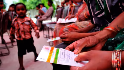 കുട്ടികൾക്ക് എത്ര വയസ്സിൽ ആധാർ കാർഡ് എടുക്കണം; പ്രായപരിധി ഇതാണ്