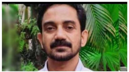 ബൈക്കിൽ ചരക്ക് വാഹനം ഇടിച്ചുകയറി; ചികിത്സയിലായിരുന്ന അധ്യാപകന് മരിച്ചു