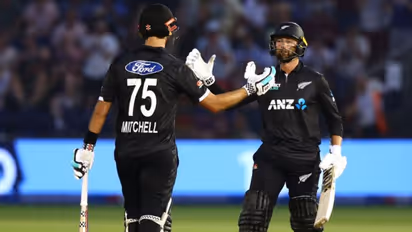 ENG vs NZ: ராகுல் டிராவிட் விராட் கோலி சாதனையை முறியடித்த டெவான் கான்வே – டேரில் மிட்செல் ஜோடி!