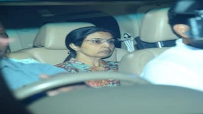 చంద్రబాబు అరెస్ట్ : సిట్ కార్యాలయానికి భువనేశ్వరి, లోకేష్, ఇతర కుటుంబ సభ్యులు