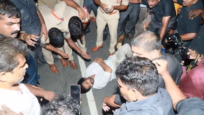 విజయవాడ హైవేలో హైడ్రామా.. మంగళగిరి కార్యాలయానికి చేరుకున్న జనసేనాని..