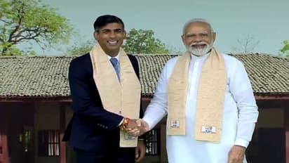 மகாத்மா காந்தி நினைவிடத்தில் ஜி20 தலைவர்கள் மரியாதை!