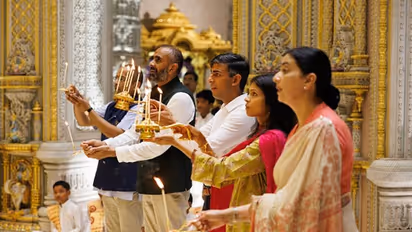 జీ20 సదస్సు నుంచి స్వల్ప విరామం.. అక్షరధామ్ ఆలయాన్ని సందర్శించిన రిషి సునక్, భార్య అక్షతామూర్తి