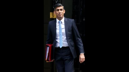 ಜೋ ಬೈಡೆನ್ ಭೇಟಿ ಬೆನ್ನಲ್ಲೇ ಇಸ್ರೇಲ್ಗೆ ಬಂದಿಳಿದ ರಿಷಿ ಸುನಕ್: ಬೆಂಜಮಿನ್ ನೆತನ್ಯಾಹು ಭೇಟಿಯಾಗಲಿರೋ ಭಾರತದ ಅಳಿಯ