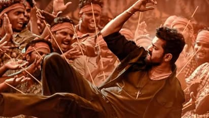 ലിയോയിലെ 'നാ റെഡി' ഗാനത്തിന് കത്രിക വെച്ച് സെൻസര് ബോര്ഡ്