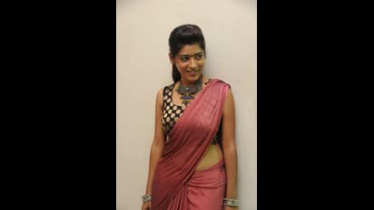 నా ఆరోగ్య పరిస్థితి బాలేదు.. క్రిటికల్ గా ఉందంటూ.. గాయత్రి గుప్త వాఖ్యలు వైరల్.. 