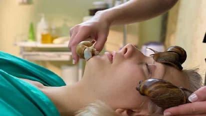 ಈ ಹೆಣ್ಣು ಸುಂದರವಾಗಿ ಕಾಣಬೇಕು ಅಂದ್ರೆ ಹೀಗೂ ಮಾಡ್ತಾರಾ? ವ್ಯಾಕ್!