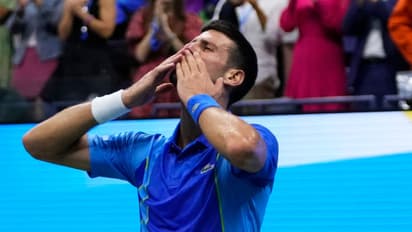 ರೋಜರ್ ಫೆಡರರ್ ಹಿಂದಿಕ್ಕಿ ದಾಖಲೆಯ 7ನೇ ಎಟಿಪಿ ಫೈನಲ್ಸ್ ಗೆದ್ದ ಜೋಕೋವಿಚ್