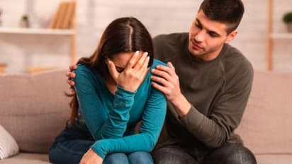 உங்க துணை உங்க மேல நிபந்தனையற்ற அன்பு வைத்திருக்கிறாரா? இந்த அறிகுறிகள் இருக்கான்னு செக் பண்ணுங்க