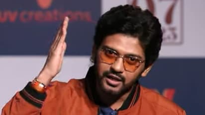 నవీన్ పోలిశెట్టి యుఎస్ నుంచి ఎందుకు రావడం లేదు.. సినిమాల సంగతేంటి ?