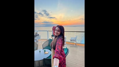 10 ವರ್ಷಗಳ ನಂತ್ರ 'ನಾನ್‌ ರೆಡಿ' ಅಂತಾ ಟ್ವೀಟ್‌ ಮಾಡಿದ ತ್ರಿಶಾ, 'ಪುರಾತತ್ವ ಇಲಾಖೆಯಲ್ಲಿ ಇರ್ಬೇಕಿತ್ತು' ಎಂದ ಫ್ಯಾನ್ಸ್‌!