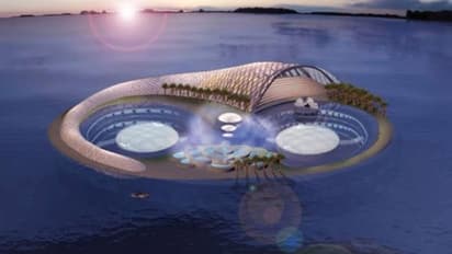 அண்டர்வாட்டர் ஹோட்டல் முதல் ரோல்ஸ் ராய்ஸ் டாக்ஸி வரை! துபாயில் மட்டுமே இருக்கும் காஸ்ட்லியான விஷயங்கள்