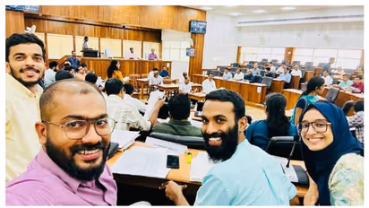 അയോഗ്യനാക്കിയ നടപടിക്ക് ഹൈക്കോടതി സ്റ്റേ, കാലിക്കറ്റ് സർവകലാശാല സെനറ്റ് യോഗം തുടങ്ങി; യോഗത്തിൽ അമീൻ റാഷിദും