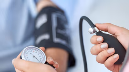 Health Tips : ബിപിയുണ്ടോ? എങ്കില് പതിവായി രാവിലെ ചെയ്യാവുന്ന ചില കാര്യങ്ങള്...