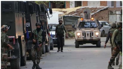 ಪೊಲೀಸ್ ಅಧಿಕಾರಿ ಮೇಲೆ ಉಗ್ರರ ಗುಂಡಿನ ದಾಳಿ, ಶ್ರೀನಗರದಲ್ಲಿ ಹೈಅಲರ್ಟ್!